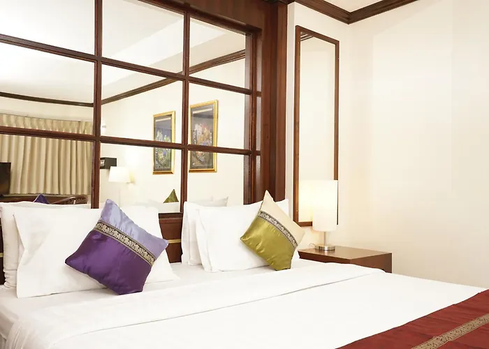 グランド ビジネス 3* バンコク都